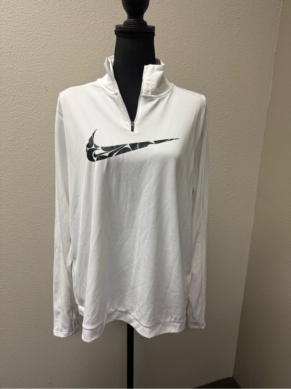 Nike Dri-FIT White Quarter Zip Running Pullover Active Top XL Athletic - Picture 2 of 9